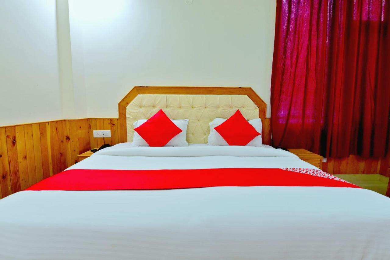 Oyo 38661 Hotel Apna Ghar Manāli Buitenkant foto